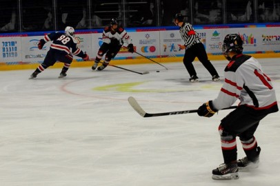 The Games - Ice Hockey, Juniors, Finals CAN-USA, July 22nd Ice Hockey